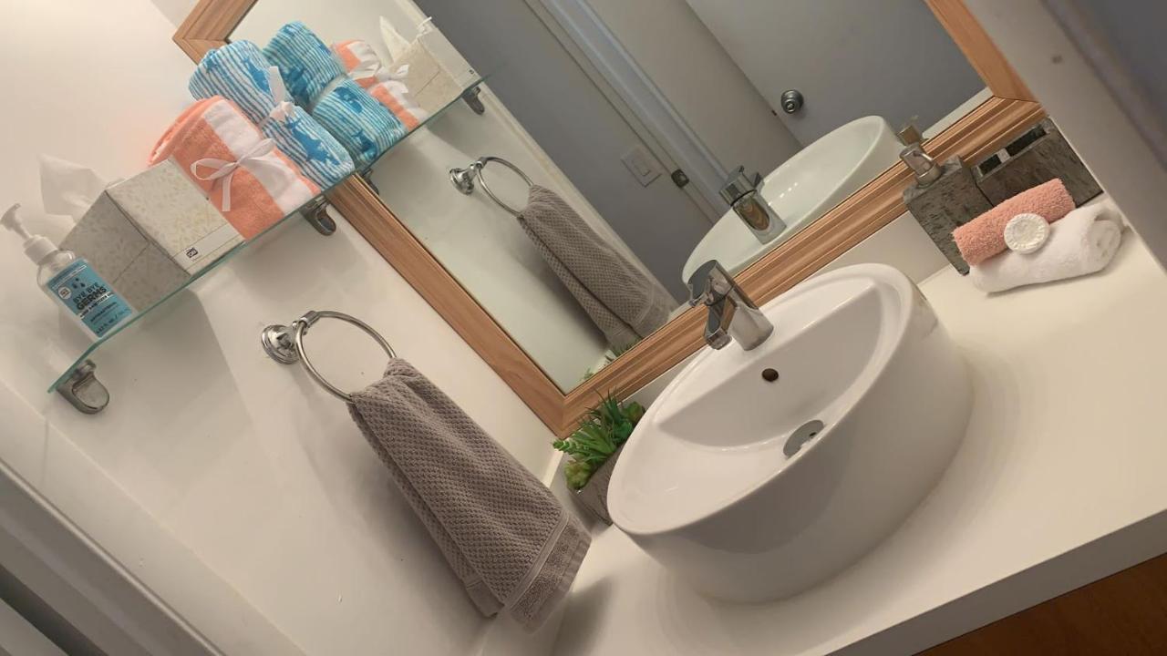 North Bay Village Apartment エクステリア 写真
