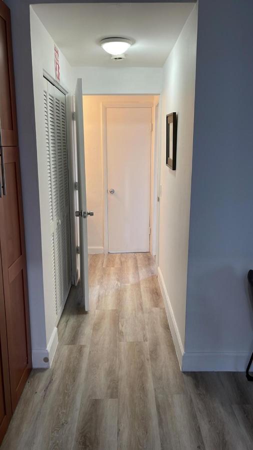 North Bay Village Apartment エクステリア 写真